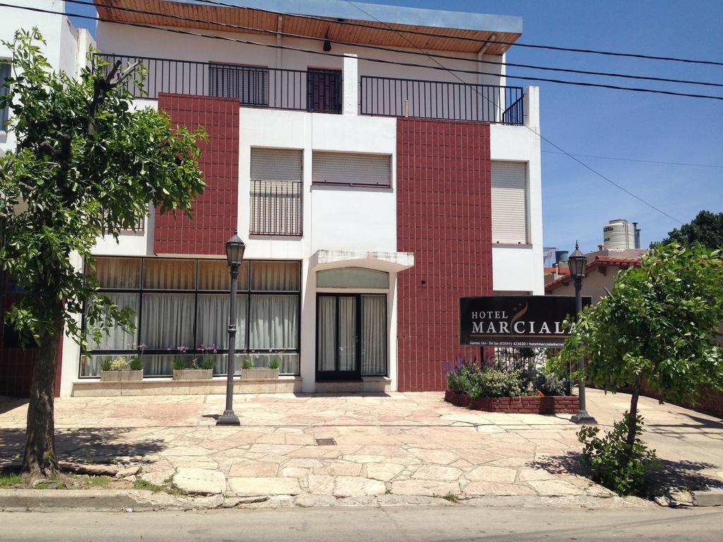 Hotel Marciala Villa Carlos Paz Exteriör bild