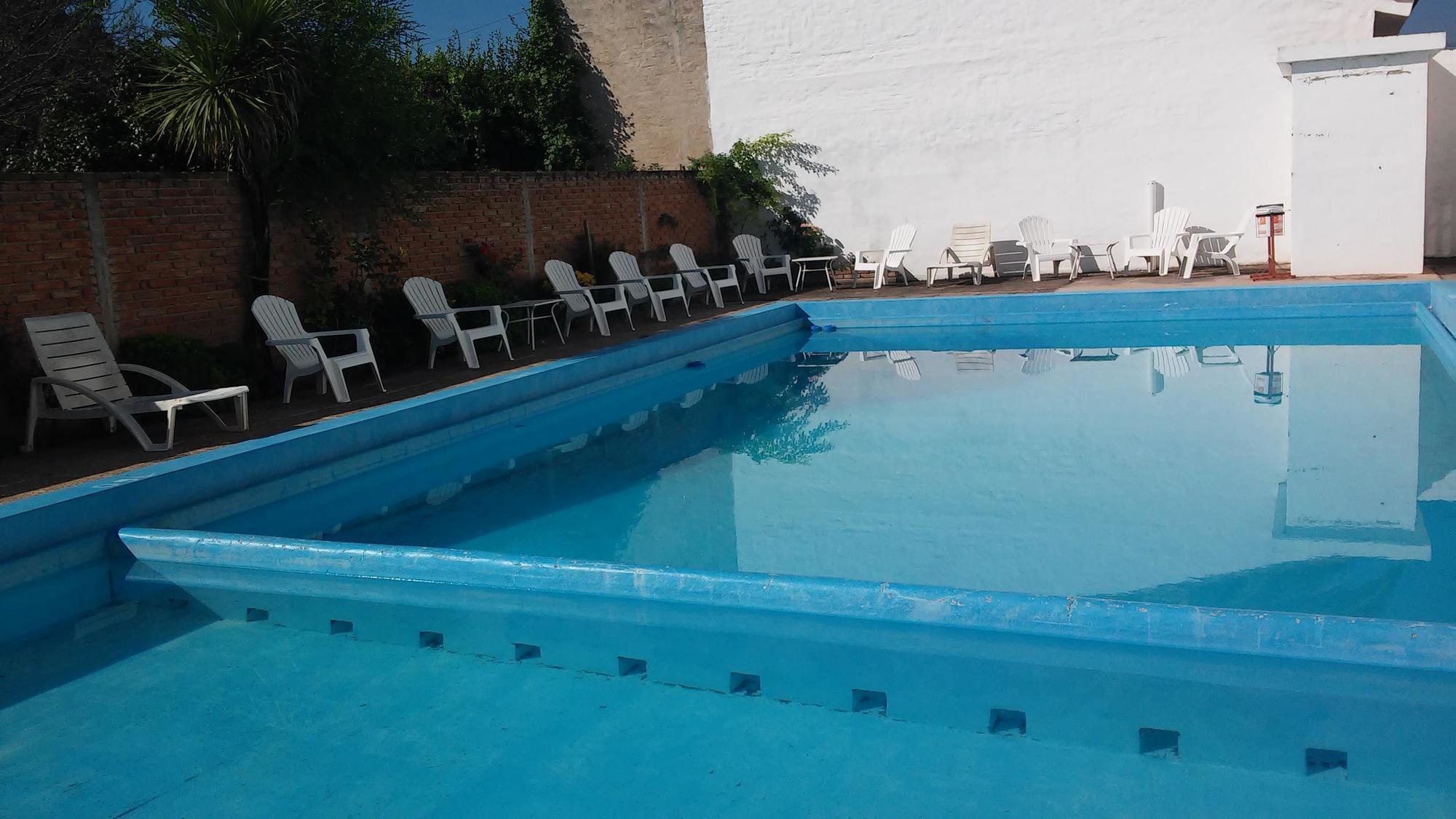 Hotel Marciala Villa Carlos Paz Exteriör bild